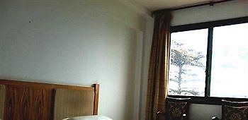 Mount Emei Jindingxiang Huaili Hotel Emeishan Exterior photo