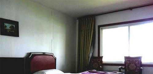 Mount Emei Jindingxiang Huaili Hotel Emeishan Exterior photo